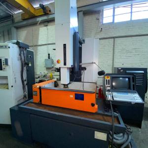 Spark CNC Roboform 2000 Charmilles