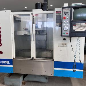 دستگاه فرز CNC شرکت FADAL مدل VMC 3016 L