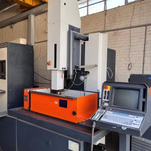 Spark CNC Roboform 2000 Charmilles